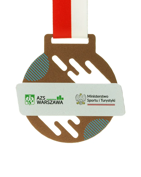 Laserem řezané ocelové medaile na zakázku — odolná sportovní ocenění s gravírováním a UV potiskem